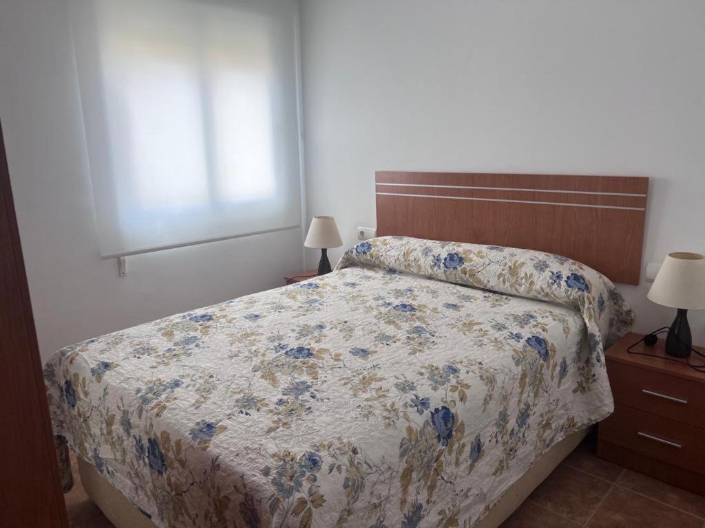 Apartamentos La Caleta 발리타드벨레즈 외부 사진