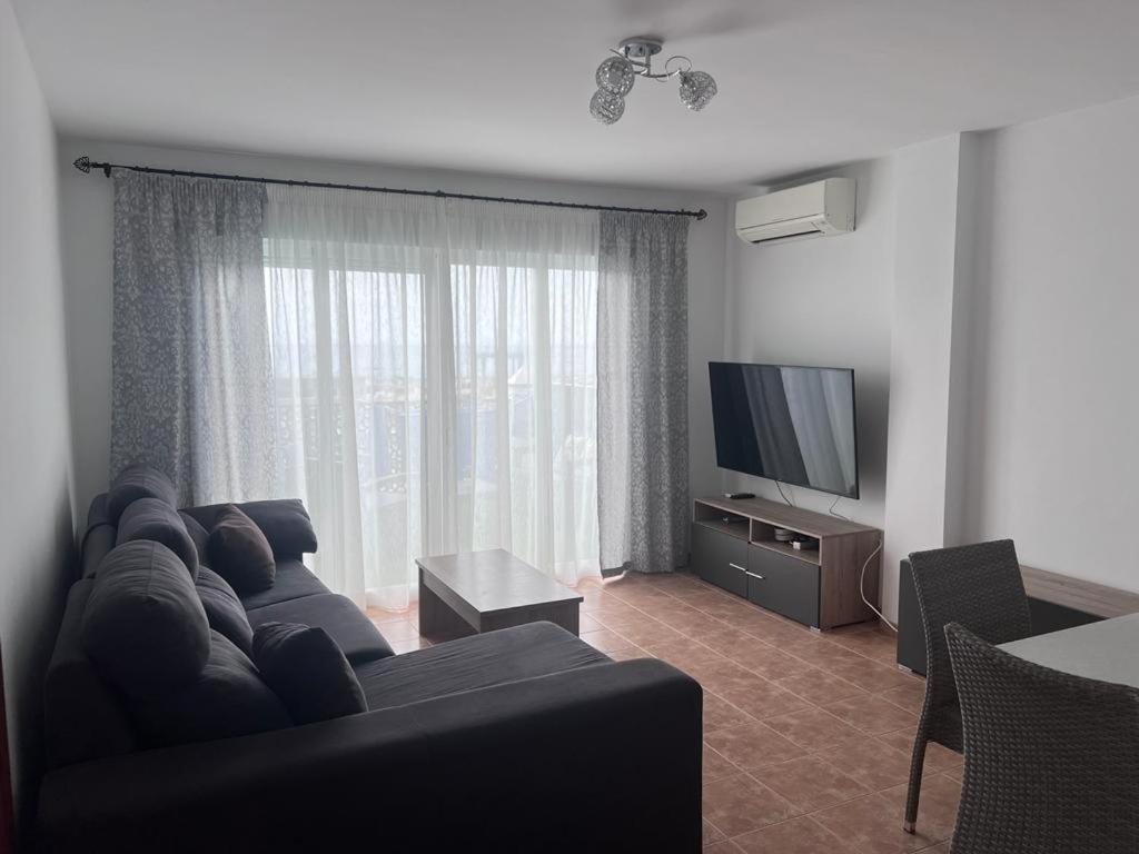 Apartamentos La Caleta 발리타드벨레즈 외부 사진