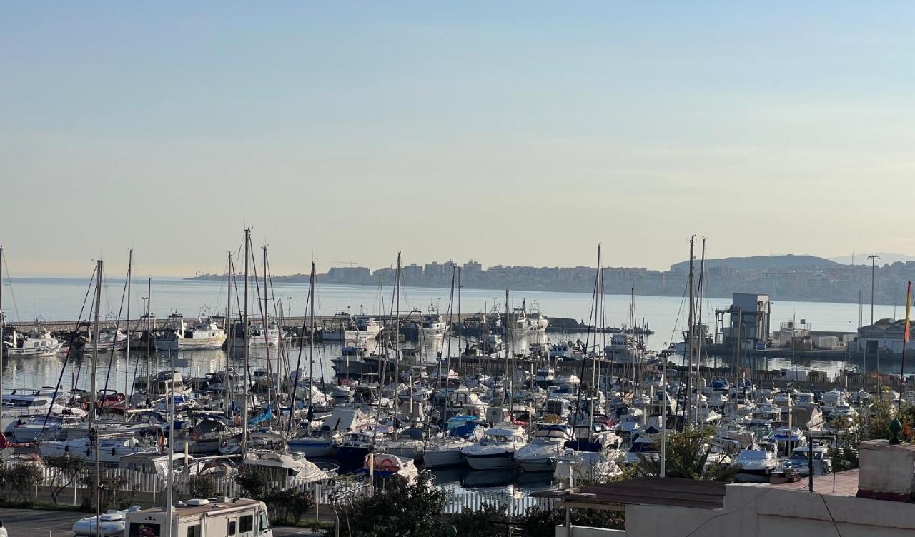 Apartamentos La Caleta 발리타드벨레즈 외부 사진