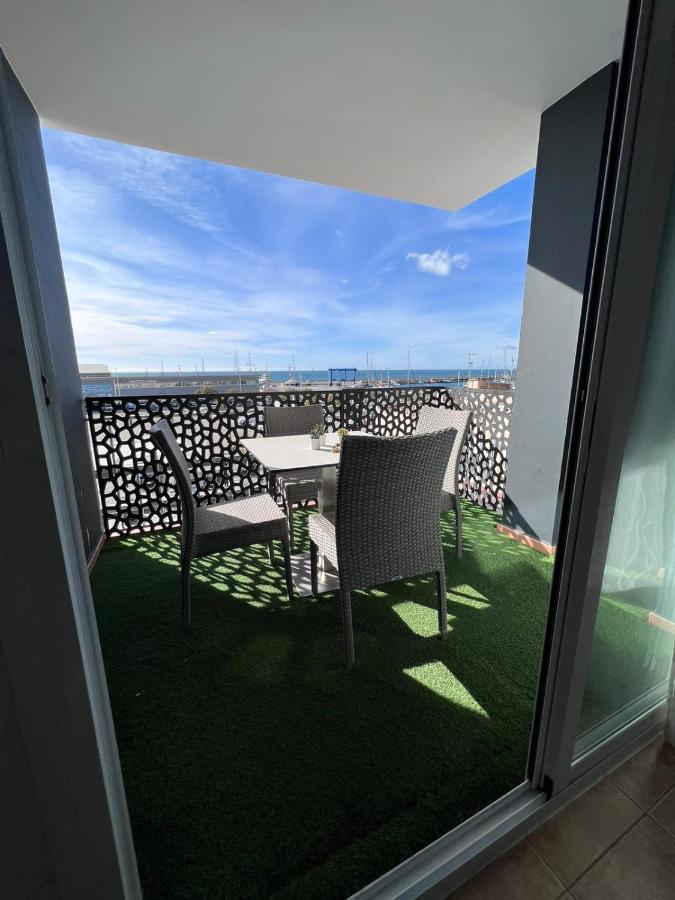 Apartamentos La Caleta 발리타드벨레즈 외부 사진