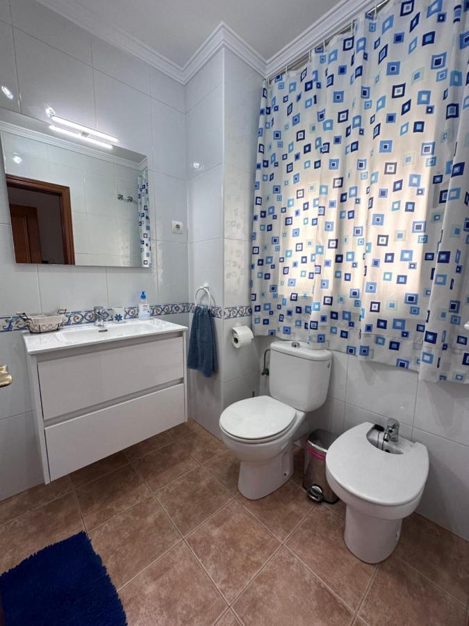 Apartamentos La Caleta 발리타드벨레즈 외부 사진